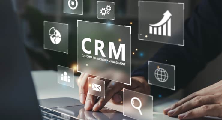Управління відносинами з клієнтами (CRM)